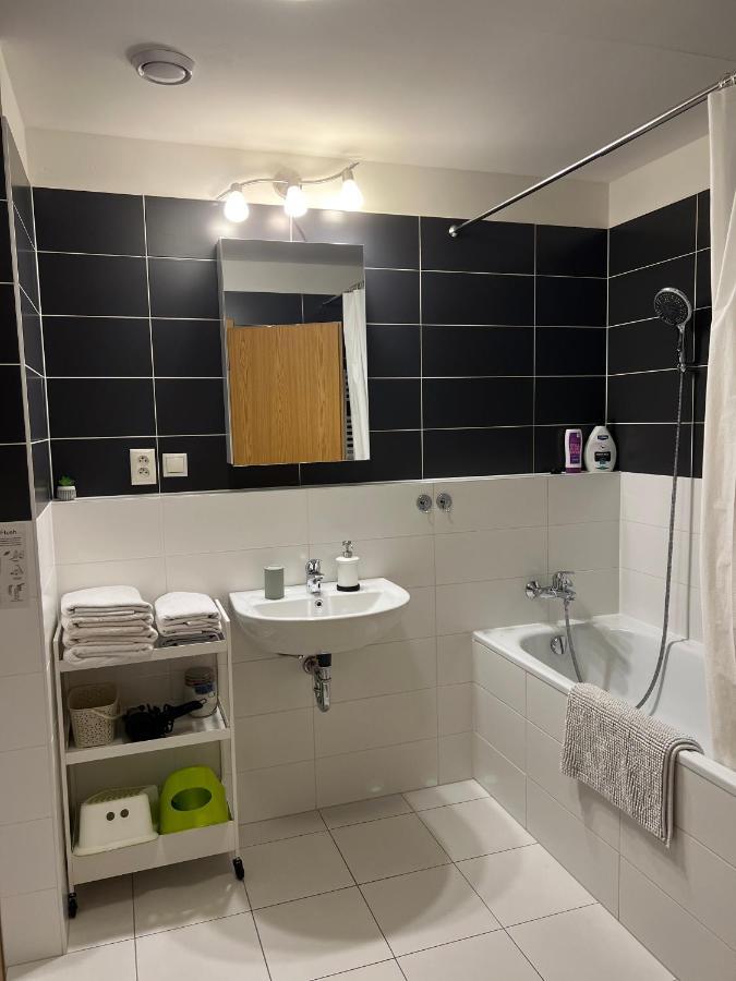 פראג Maria Apartments - Free Parking מראה חיצוני תמונה